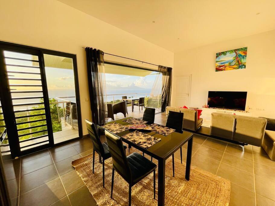 Tahiti Moeatama : Villa Nui Avec Piscine Privee Папеэте Экстерьер фото